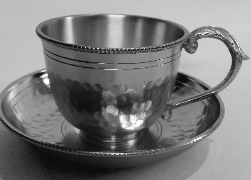 Polished Brass Cup and Saucer, for Drinking Tea-Coffee, Gifting, Feature : Attractive Pattern, Durable