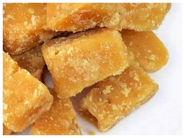 Organic Pure Jaggery