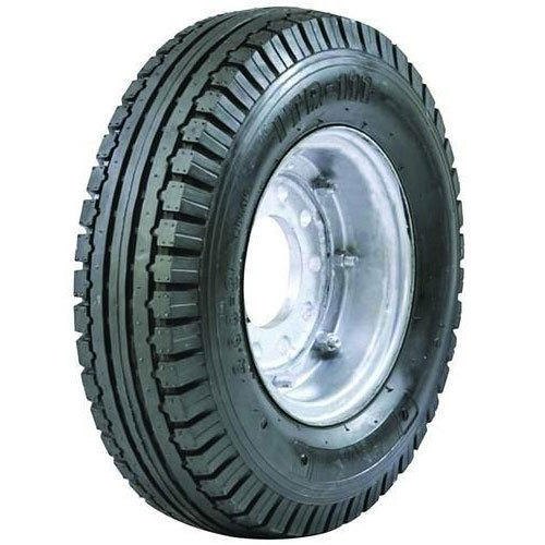 Polished 5-10kg Rubber MRF Three Wheeler Tyre, Size : Standard