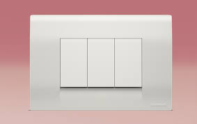 Plastic electrical switches, Packaging Type : Paper Box