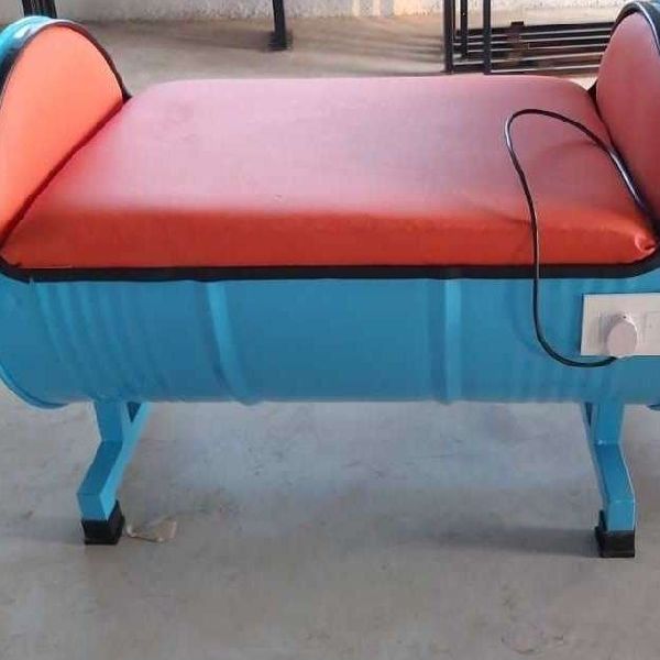 Drum Sofa with Charging Point, Feature : High Durability