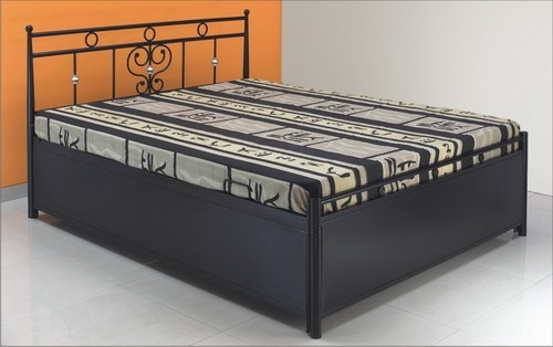  Metal Bed, Size : Standard