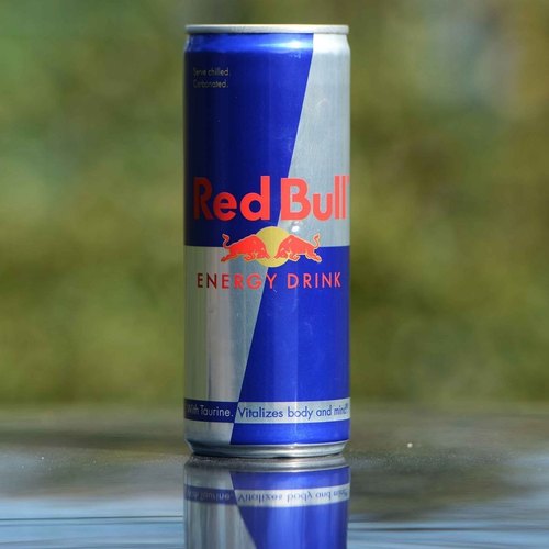 Red Bull, Packaging Type : Can