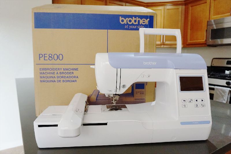BROTHER BAI home use mini computer embroidery machine for cap/tshirt machine embroidery New