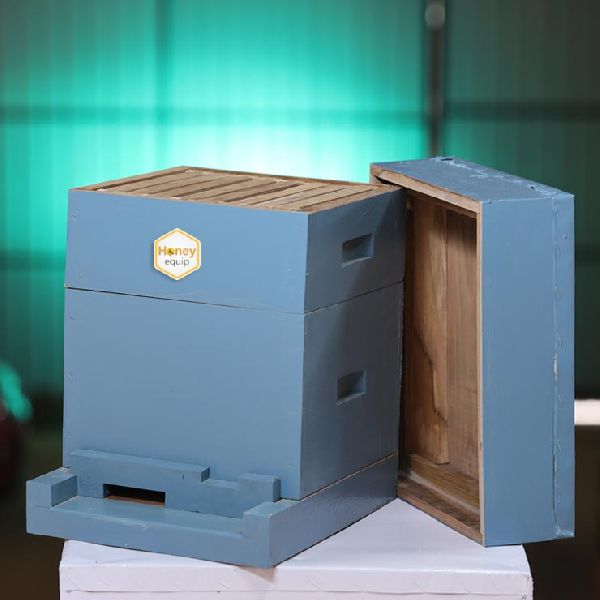 Polished Wooden Australian Bee Hive Box, Size : Standard