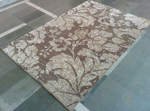 Hand Knotted Carpets