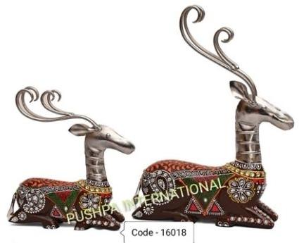 Printed Metal Animal Table Decor, Style : Antique