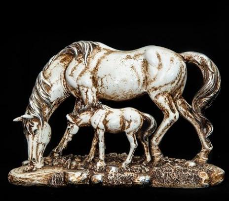 Resin Horse With Baby Statue, Packaging Type : Cardboard Box