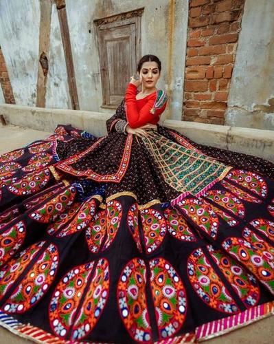 Fancy choli clearance