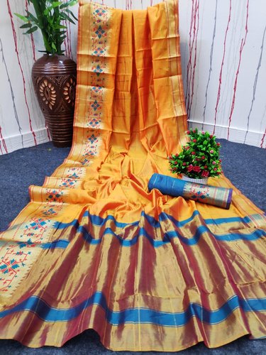 Uniqueinfo Weaving Silk Saree, Saree Length : 6.3 m (with blouse piece)