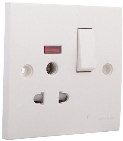 Plastic Polished 16 AMP Power Socket, for Plug Use, Home Use, Control Panels, Specialities : Shocked Proof