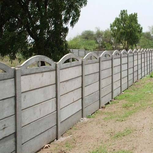 Concrete compound wall, for Boundaries, Construction, Feature : Durable, Quality Tested