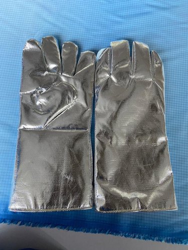 Plain Aluminium hand gloves, Feature : Oil Resistant, Cut Resistant, Heat Resistant, Water Resistant