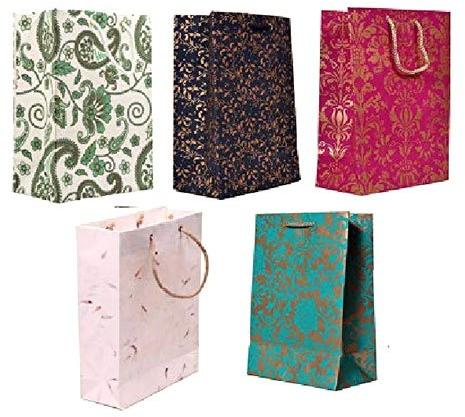 Gift Paper Bags, Packaging Size : 1kg, 2kg