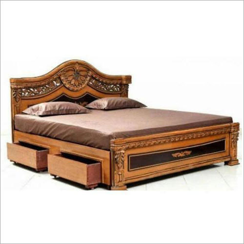 Wooden double bed, Feature : Termite Proof, Attractive Designs
