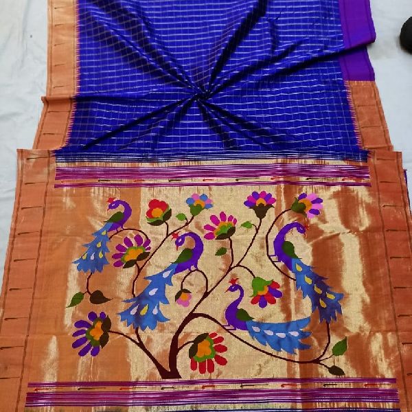 Muniya Border handmade Silk Paithani Saree