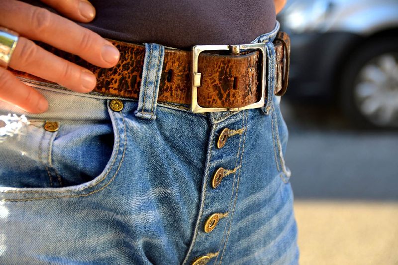 Plain mens leather belt, Feature : Fine Finishing