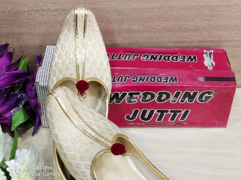 Mens Wedding Sherwani Matching Punjabi Jutti- SPF-4016