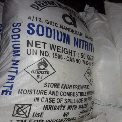 Sodium Nitrite, for Industrial, Grade : Technical Grade