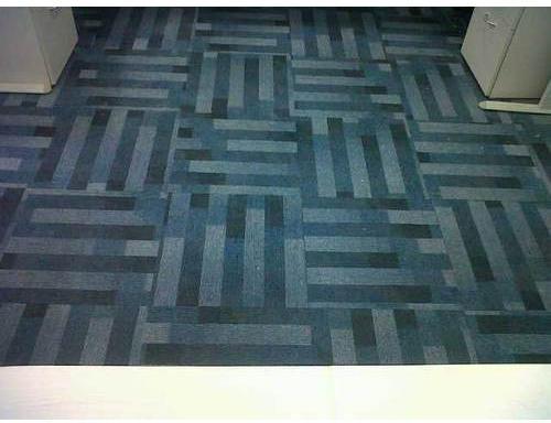 Nylon Textured Carpet Tiles, for Flooring, Size : Standard