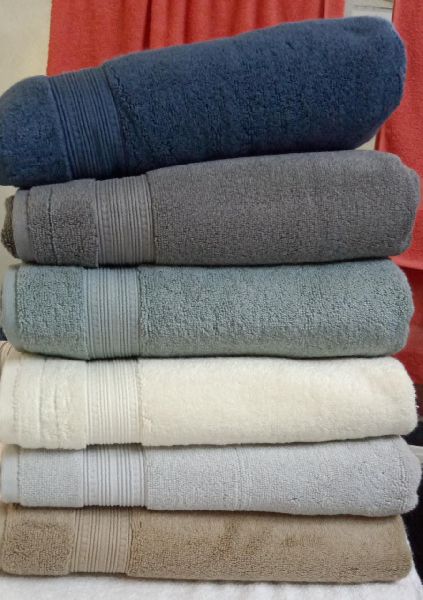 Premium cotton bath towel, for Home, Hotel, Size : 30 x 60 inches