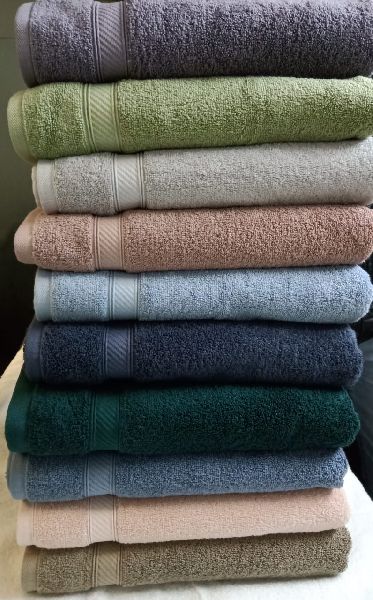 Premium cotton bath towel 700 gms, for Home, Hotel, Size : 30 x 60 inches