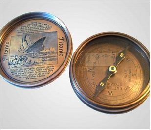 Round Antique Nautical Pocket Compass, for Direction Tracking, Feature : Light Weight