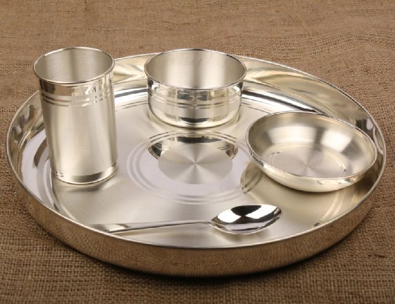 Silver Thali Set Pattern Plain INR 70 000 Kilogram By M P Bhama silver-thali-set-pattern-plain-inr-70-000-kilogram-by-m-p-bhama
