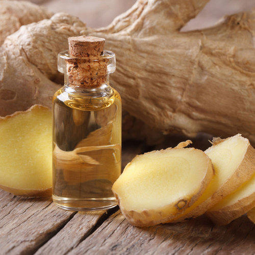 Ginger Essential Oil, for Medicine, Certification : FSSAI