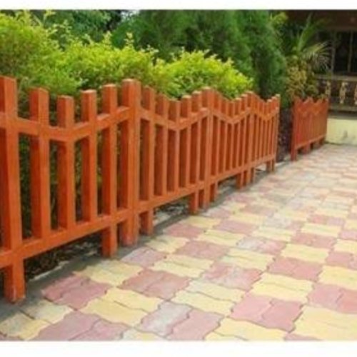 Concrete Coated Garden Fencing Grill, for Home, Indusrties, Roads, Stadiums, Feature : Highly Durable