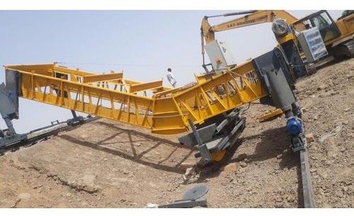 Fully Automatic Concrete Canal Paver