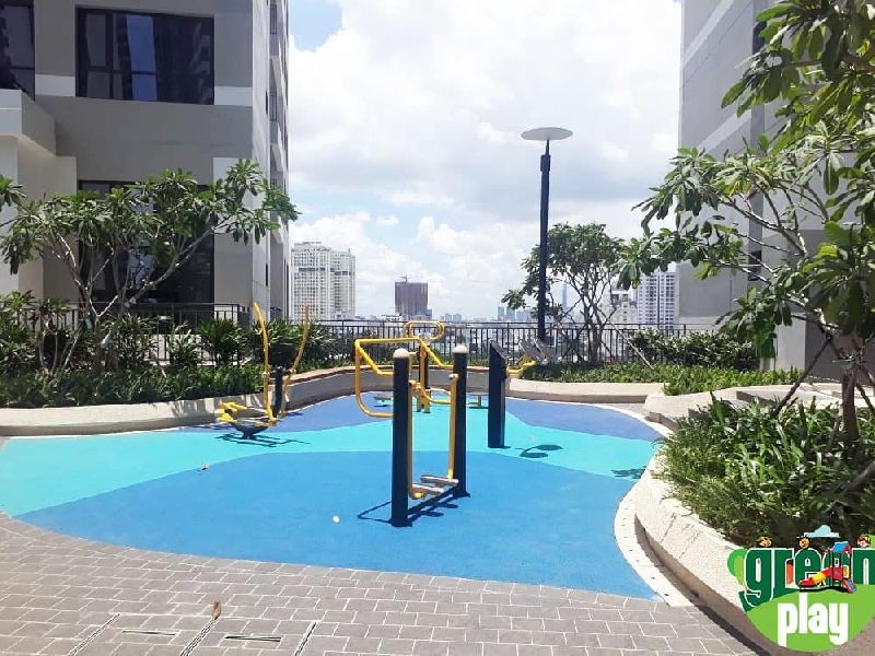 Outdoor Fitness Equipment Suppliers