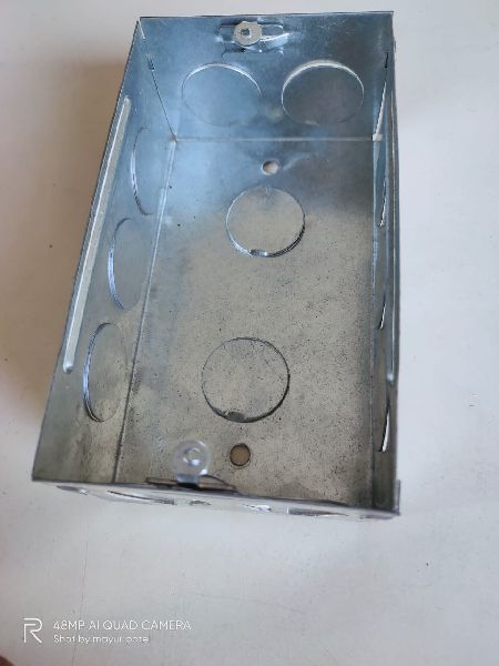 Rectangular Coated Galvanised Iron 4 Modular Concealed Box, for Electronics Use, Pattern : Plain