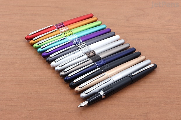Black Round Metal Writing Pens, for Promotional Gifting, Length : 4-6inch