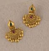 Gold earrings, Occasion : Casual Wear