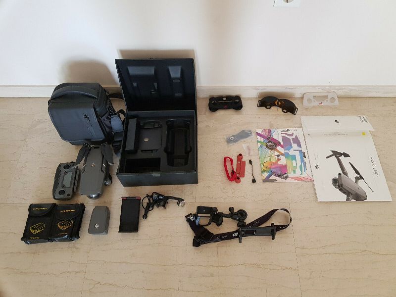 Dji Mavic 2 Pro, Packaging Type : Black