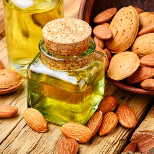 Almond Carrier Oil, for Beauty Treatments, Feature : High Purity