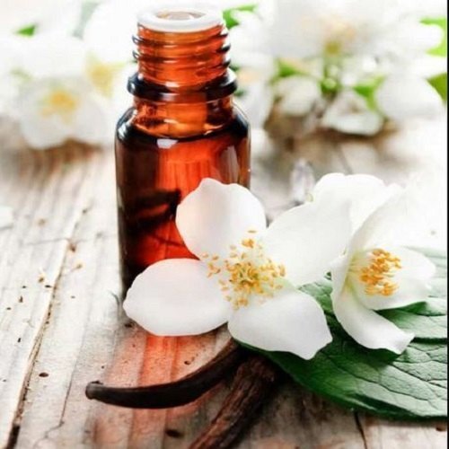 Vanilla Fragrance Oil, for Aromatherapy, Purity : 100% at Best