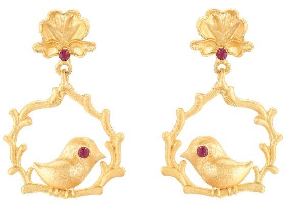 Polished Alloy MER1327 Gold Plated Earrings, Style : Antique