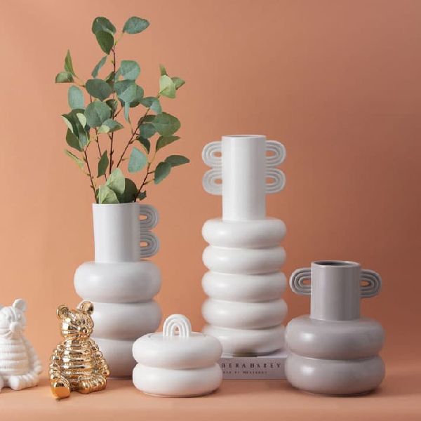 Ceramic Deniz Deco Vase, for Restaurant Decor, Hotel Decor, Home Decor, Style : Antique