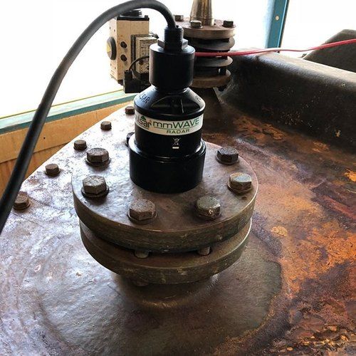 NON CONTACTING RADAR LEVEL SENSOR