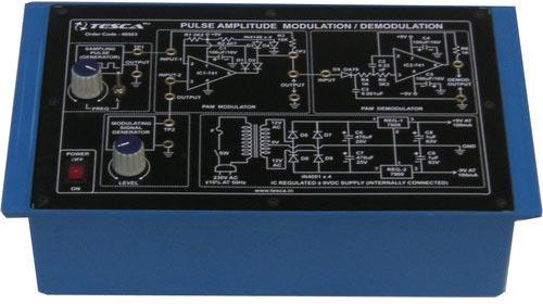 Amplitude Modulation Demodulation Trainer
