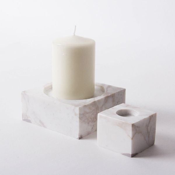 Round Polished Marble Candle Stand, for Non Breakable, Good Quality, Long Life, Pattern : Plain