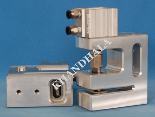 KHANDHALA PNEUMATIC PUNCH