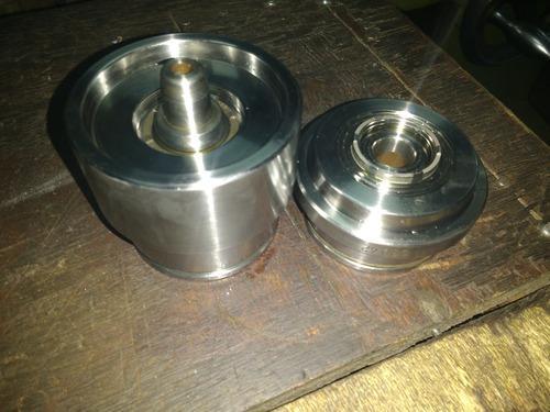 Carbon Steel Oil Seal Mould, Shape : Round