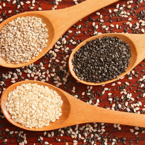 Organic sesame seeds, Purity : 98%