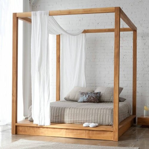 Rectangular Wood Polished Canopy Bed, for Hotel, Home, Dimension : 140 Cm × 190 Cm, 160 Cm × 200 Cm