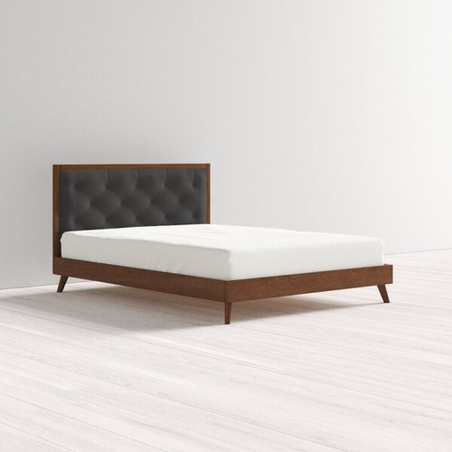 Polished Wooden Double Bed, for Home Use, Hotel Use, Feature : Accurate Dimension, Attractive Designs