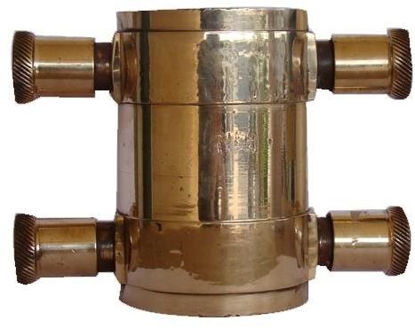 Winco Brass Double Instantaneous Female Coupling, Packaging Type : Box