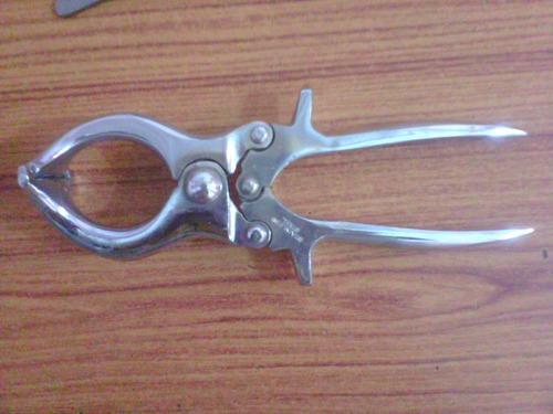 Silver Metal Polished Small Veterinary Castration Pliers, Feature : Fine Finished, High Tensile Strength